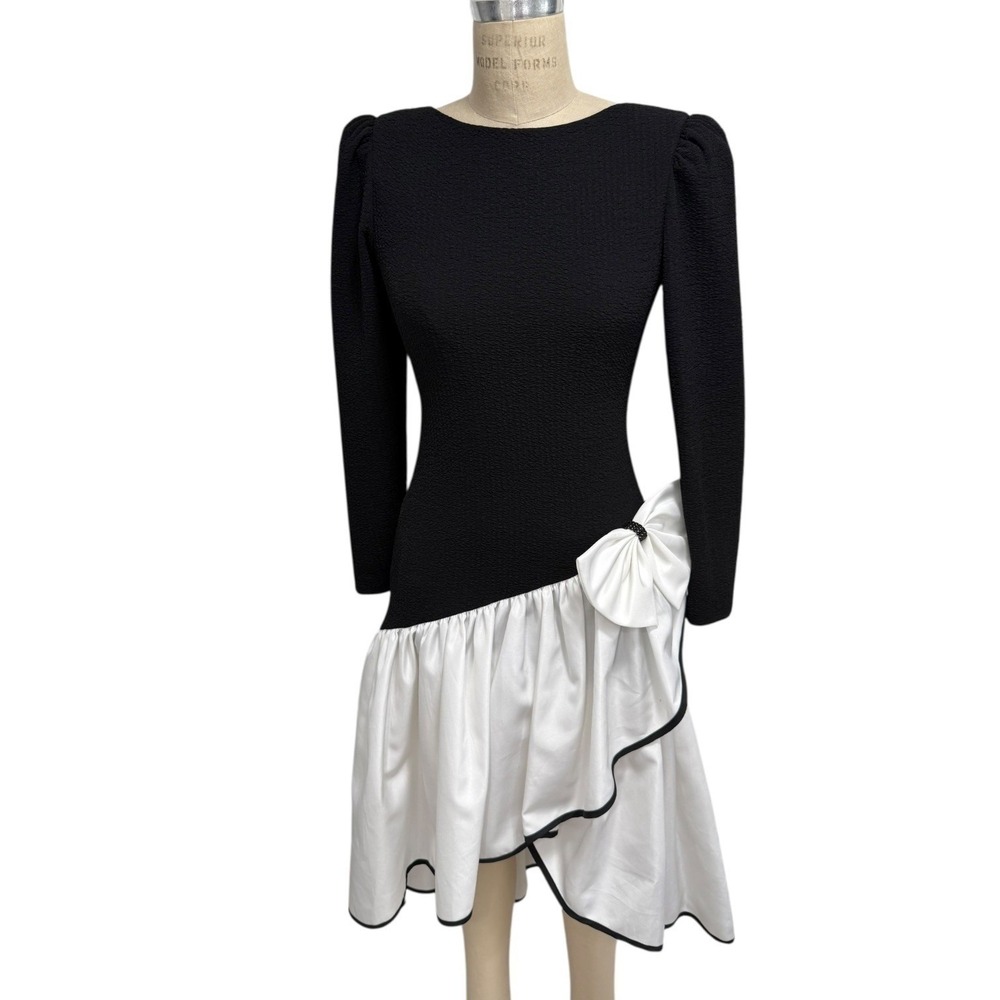 Vintage Saks Fifth Avenue Darcy Dress 6 Petite Formal Black White Union Made